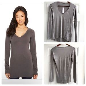 NWT Revolve LAmade Long Sleeve V Neck Modal XS